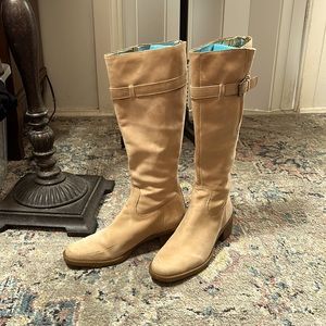 Vintage Nine West Camel Suede Boots